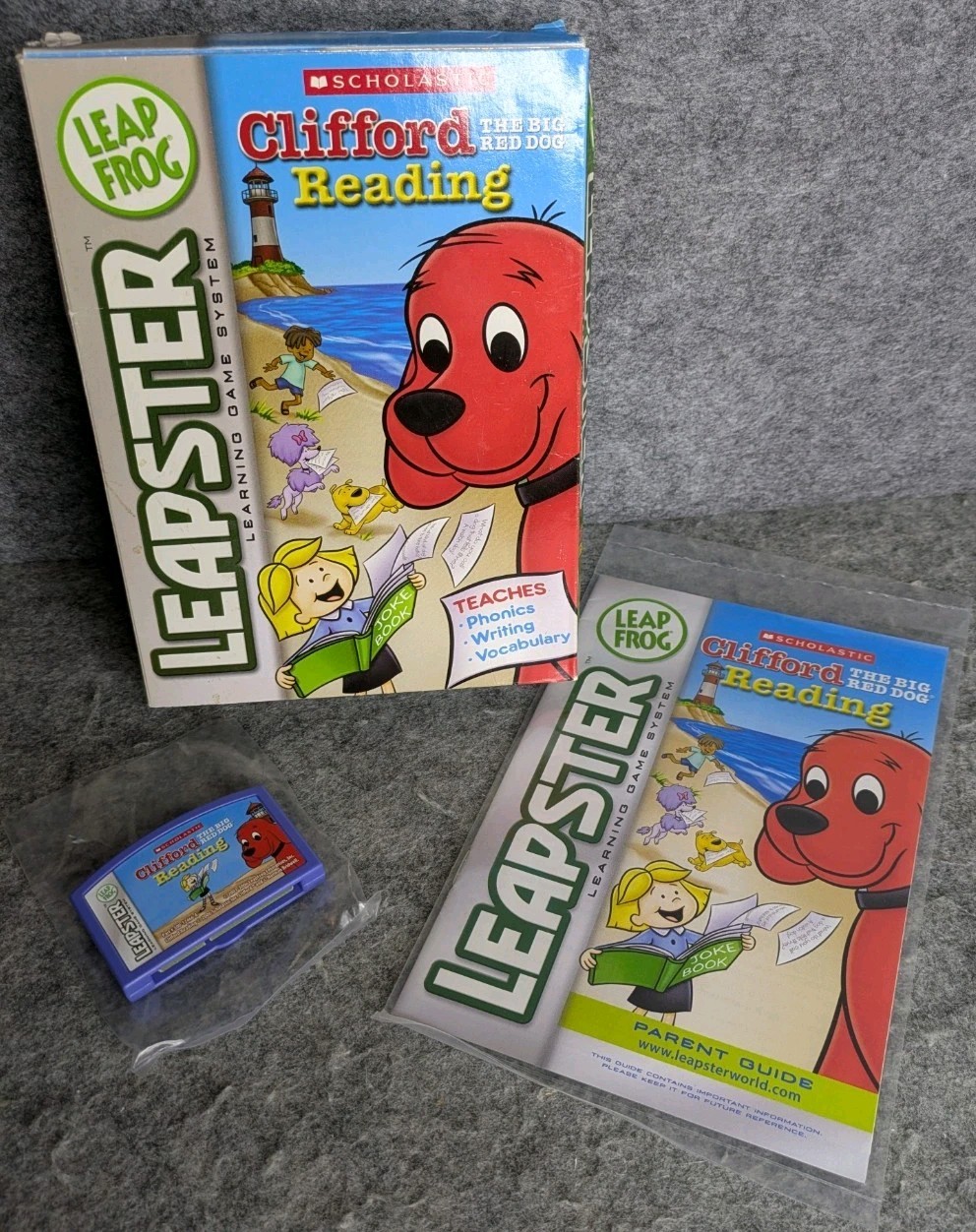 LeapFrog Leapster Clifford The Big Red Dog Reading Game Complete CIB Scholastic