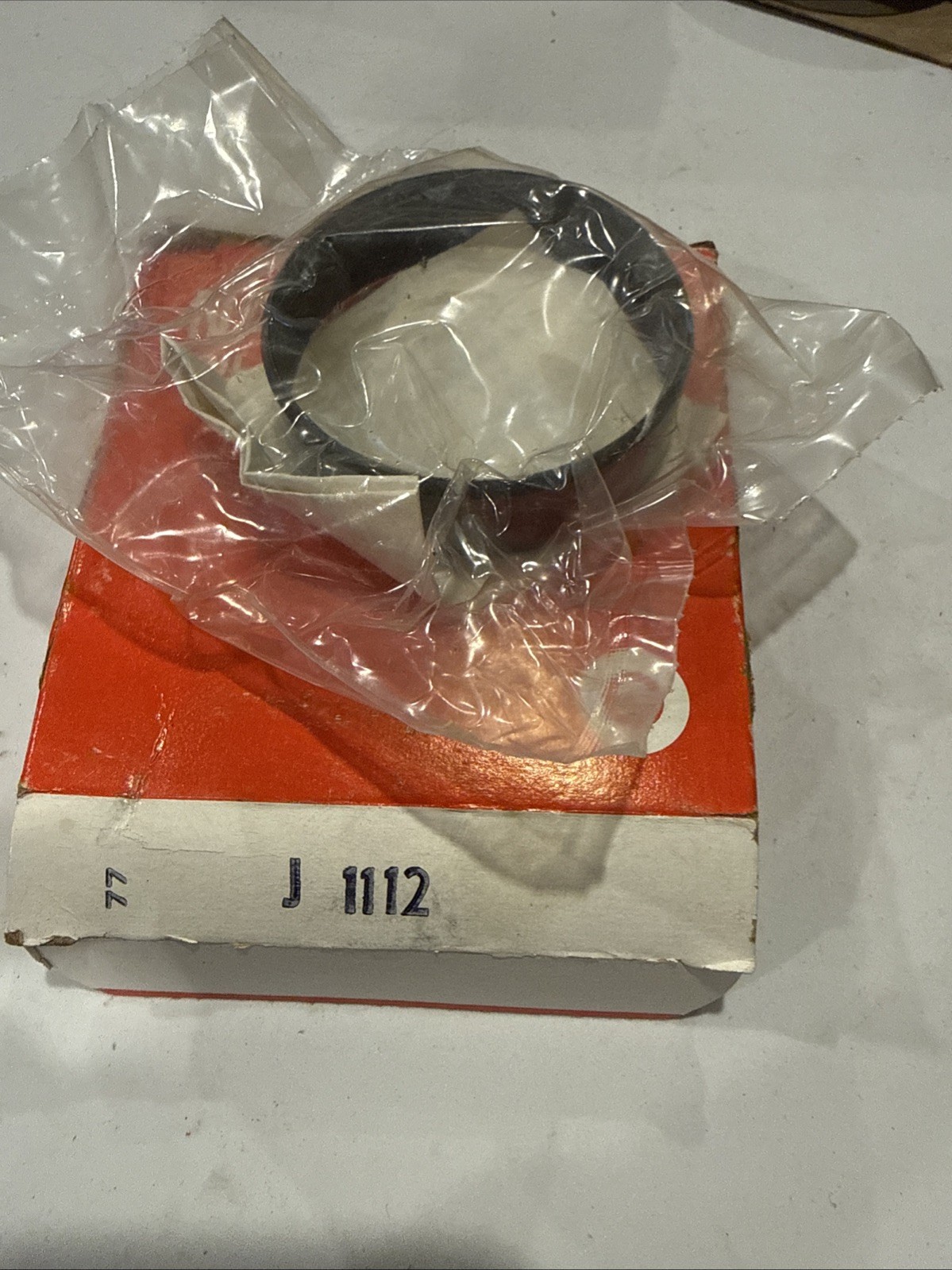 NATIONAL OIL SEALS J 1112 WEAR SLEEVE / BUSHING NEW CONDITION IN BOX