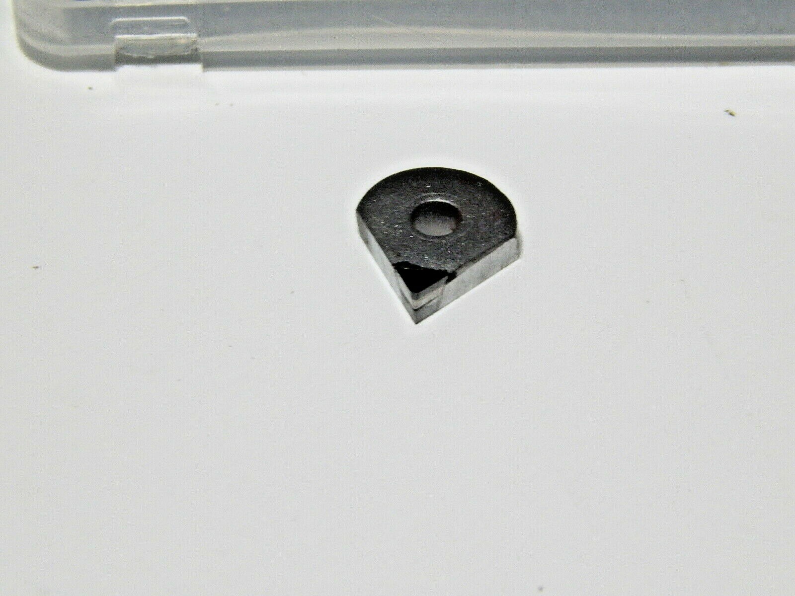 ACCURATE DIAMOND TOOL INSERT