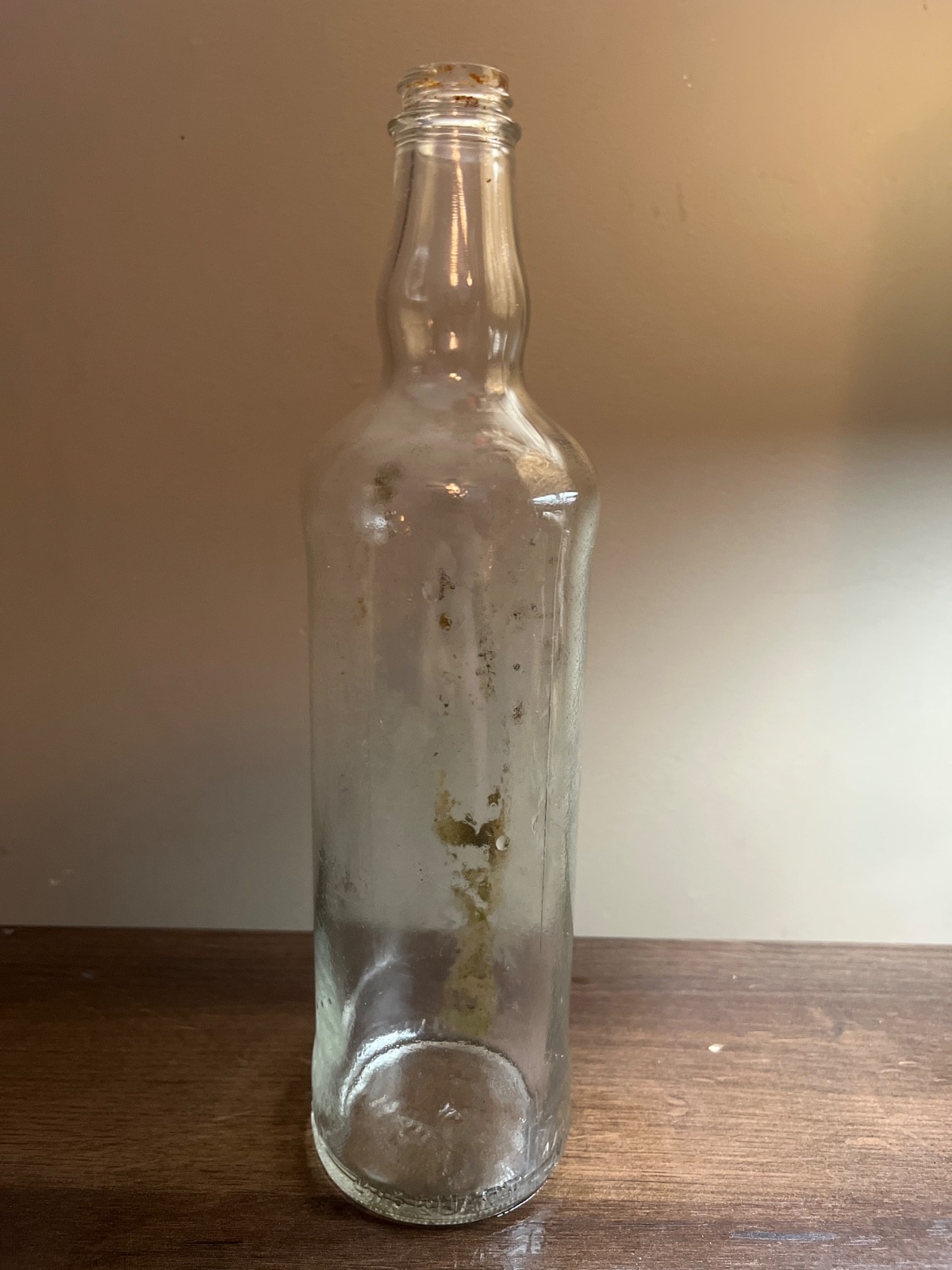 clear vintsge 4/5 quart bottle alchohol 11.25 inches in height