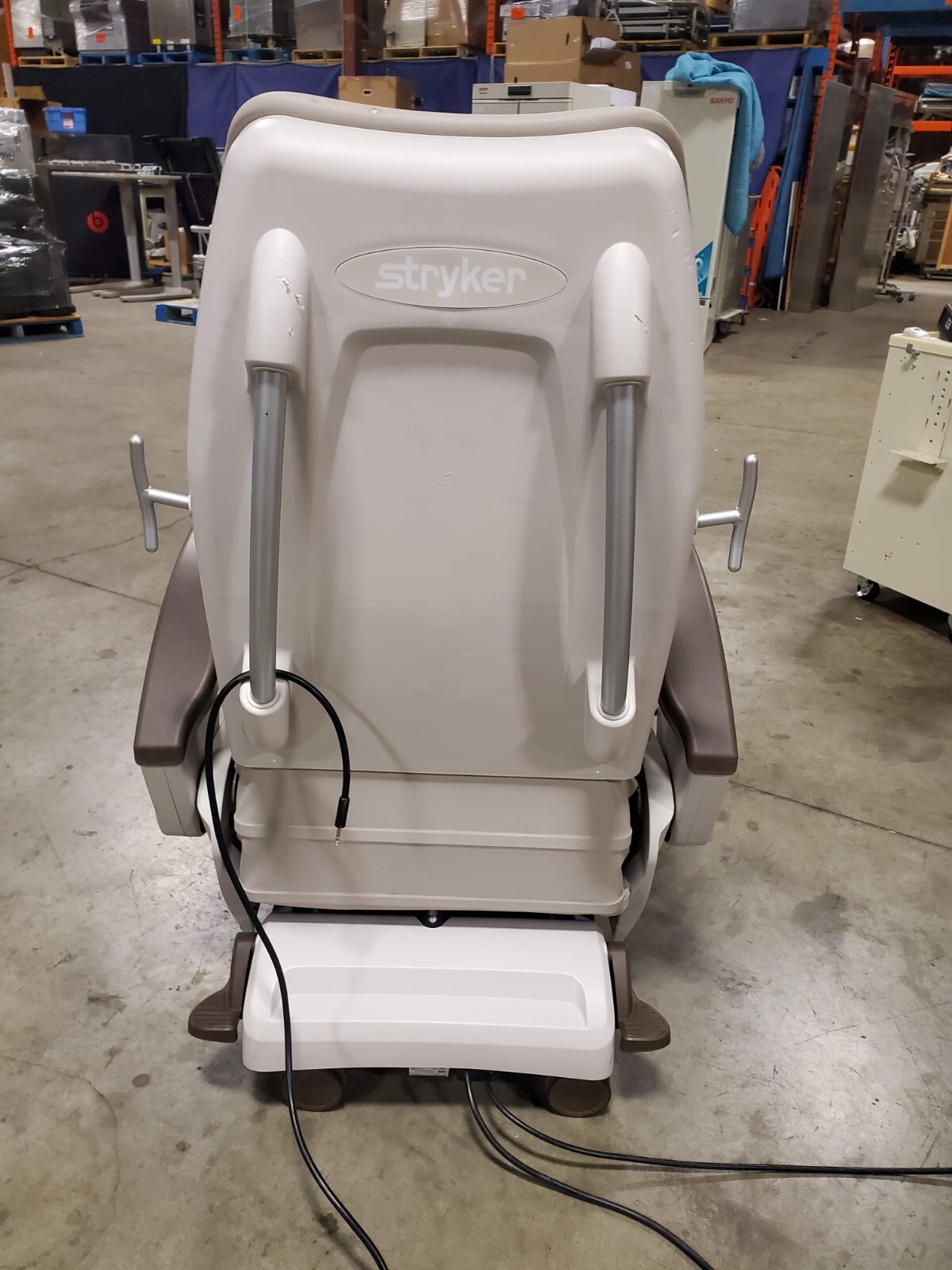 Stryker TruRize 3333 Clinical Chair