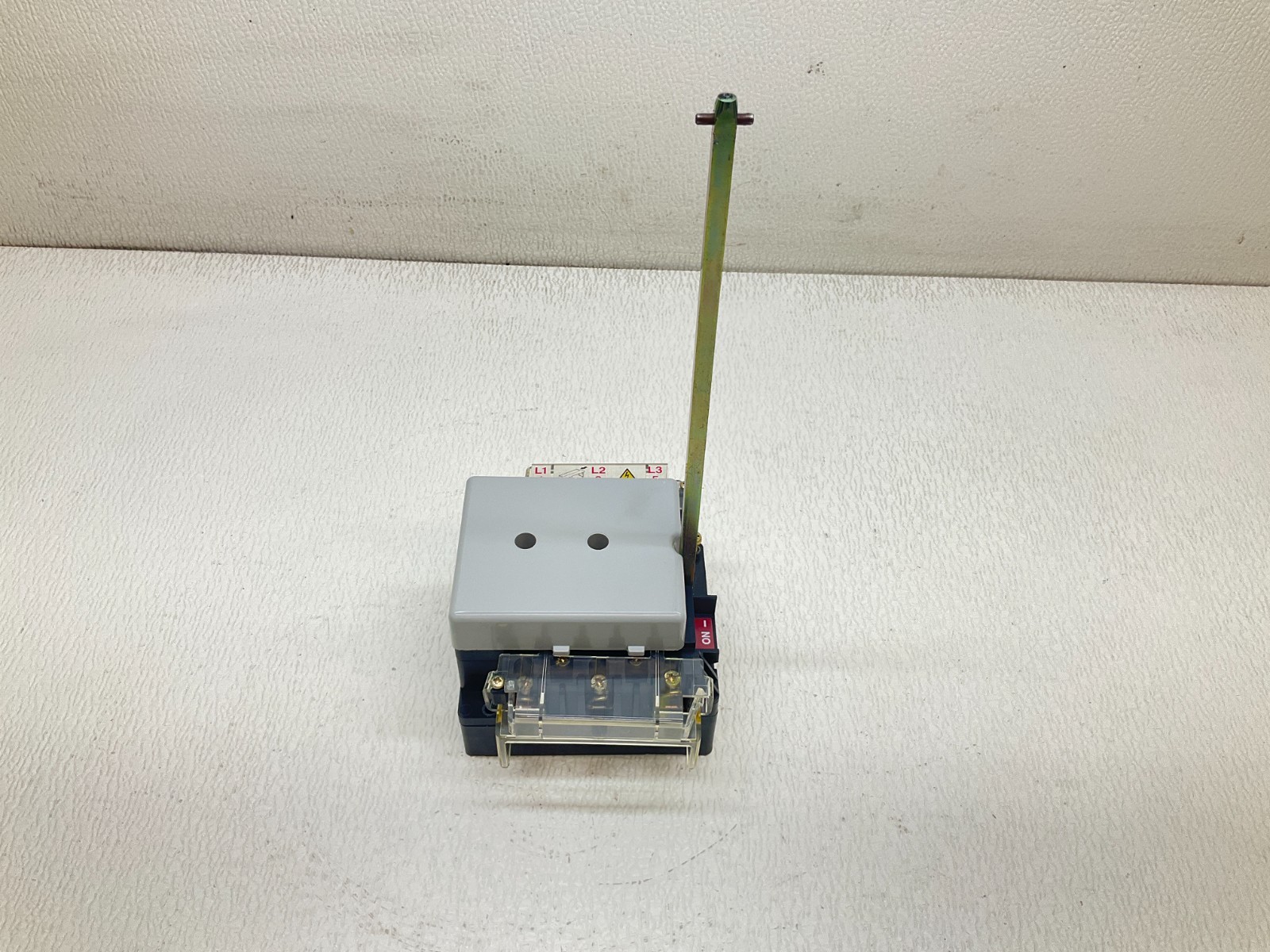 Allen Bradley 194R-NN030P3 3 Pole Molded Case Switch 30 Amp 194R (TBI)