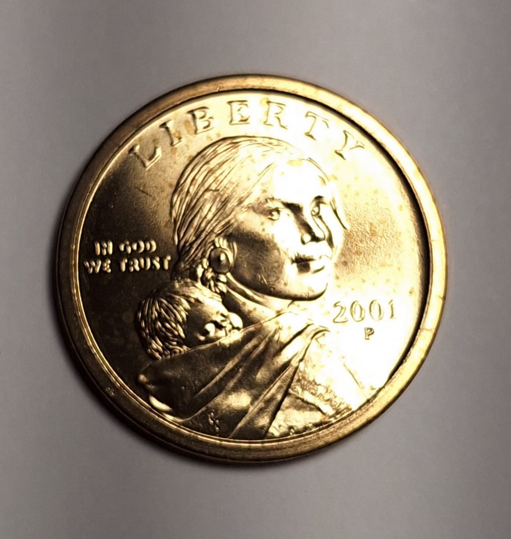 2001 P Sacagawea Native  American Dollar Coin Uncirculated From US Mint roll.