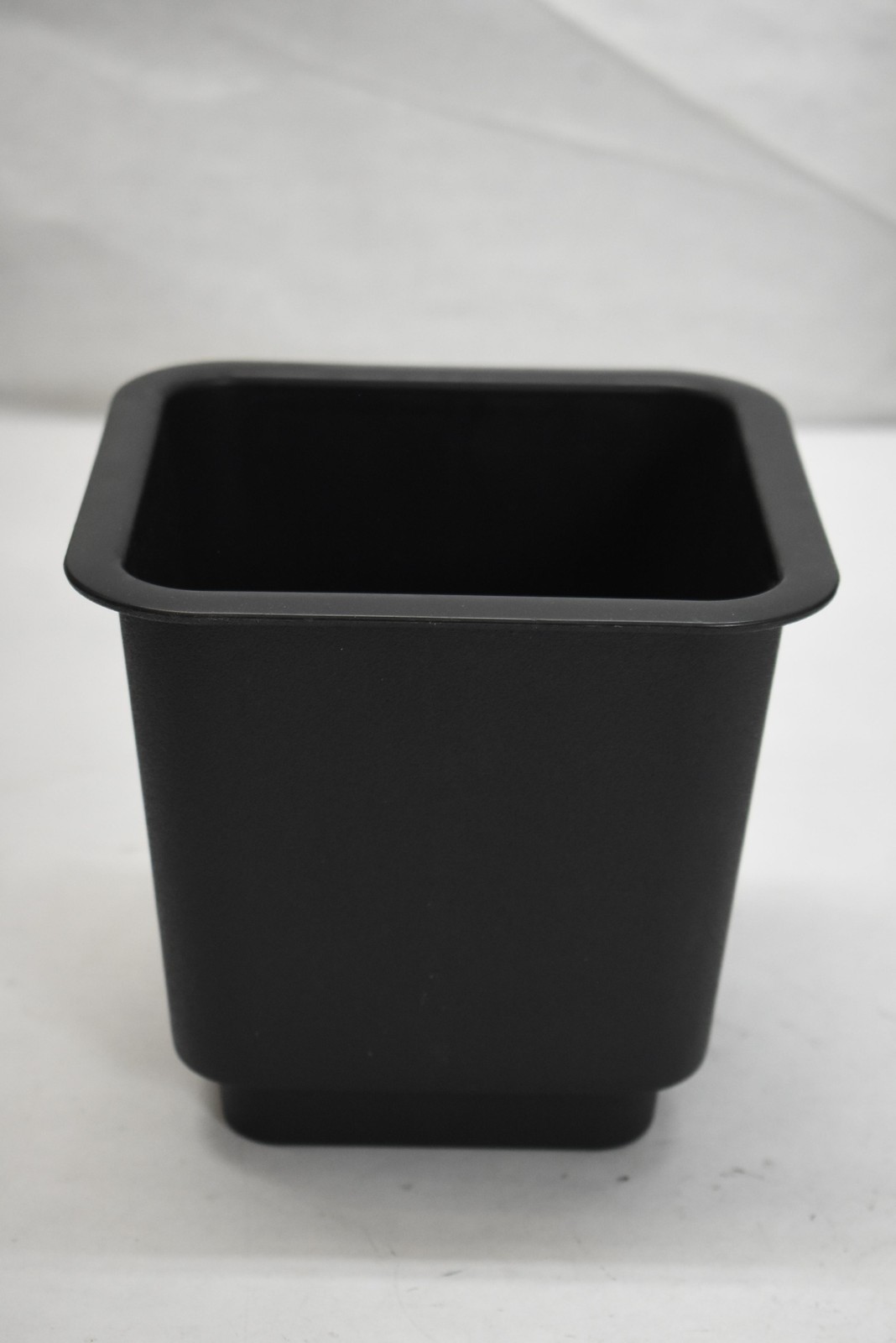 Set 8 Black Plastic Square Planter Pots Nursery Garden Indoor Stackable 2 Sizes
