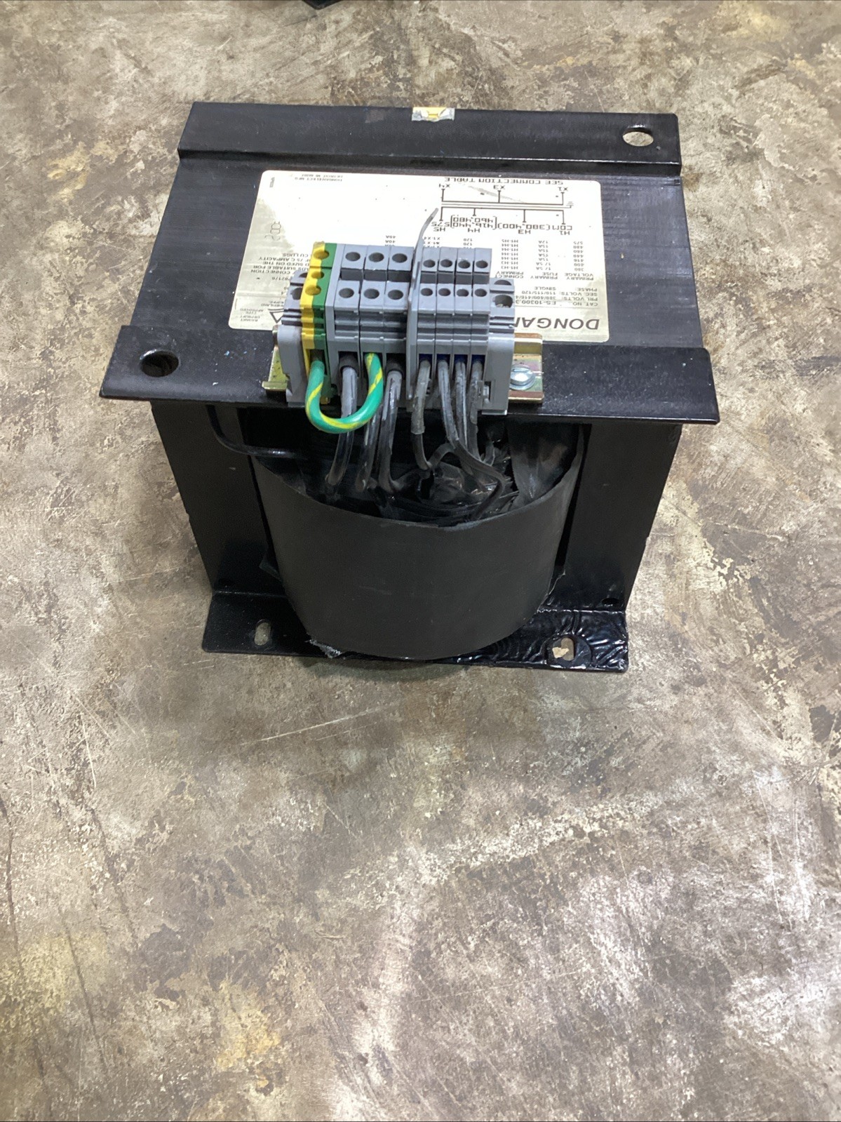 Dongan ES-10300.326 Single Phase Class I Transformer