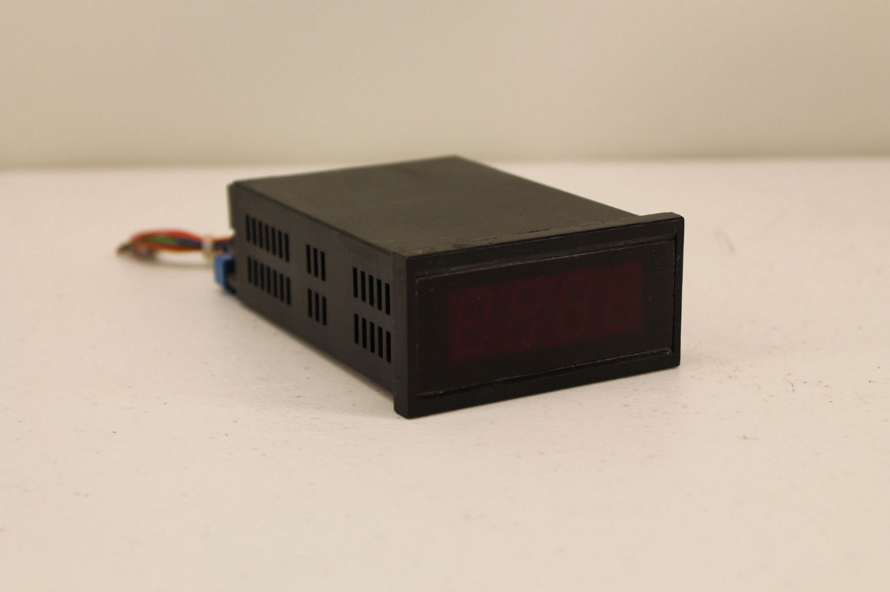Asahi Keiki A3302-B-22 Digital Meter