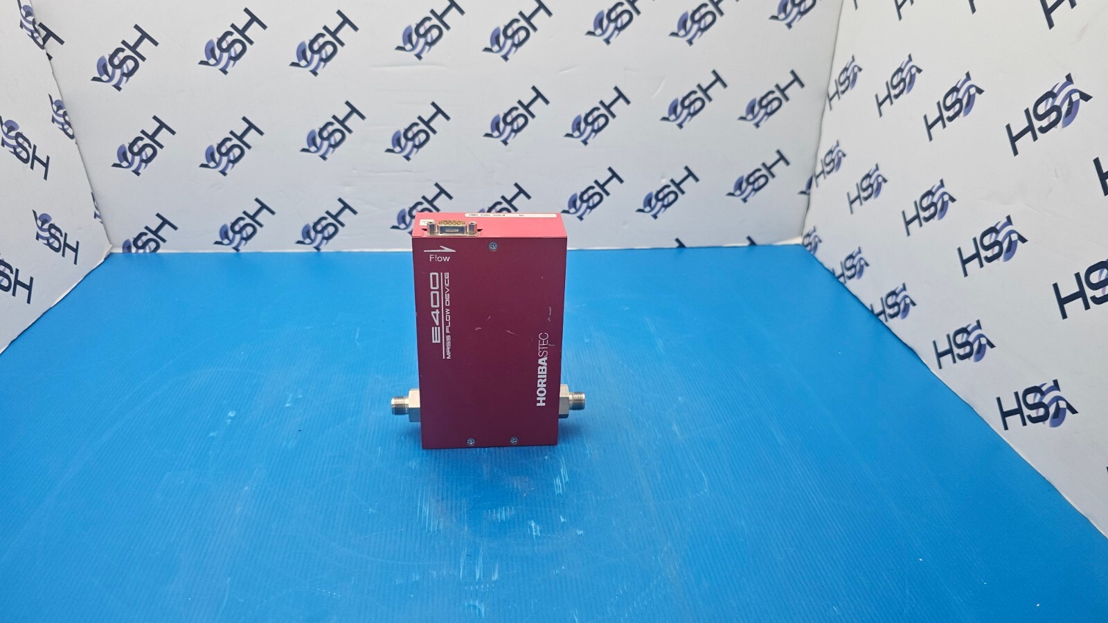 Horiba STEC SEC-E441X Mass Flow Controller, 200 LM N2, Used