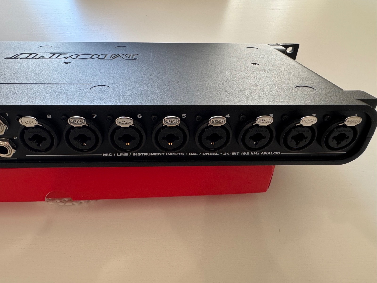 MOTU 8M 8ch Thunderbolt/USB audio interface