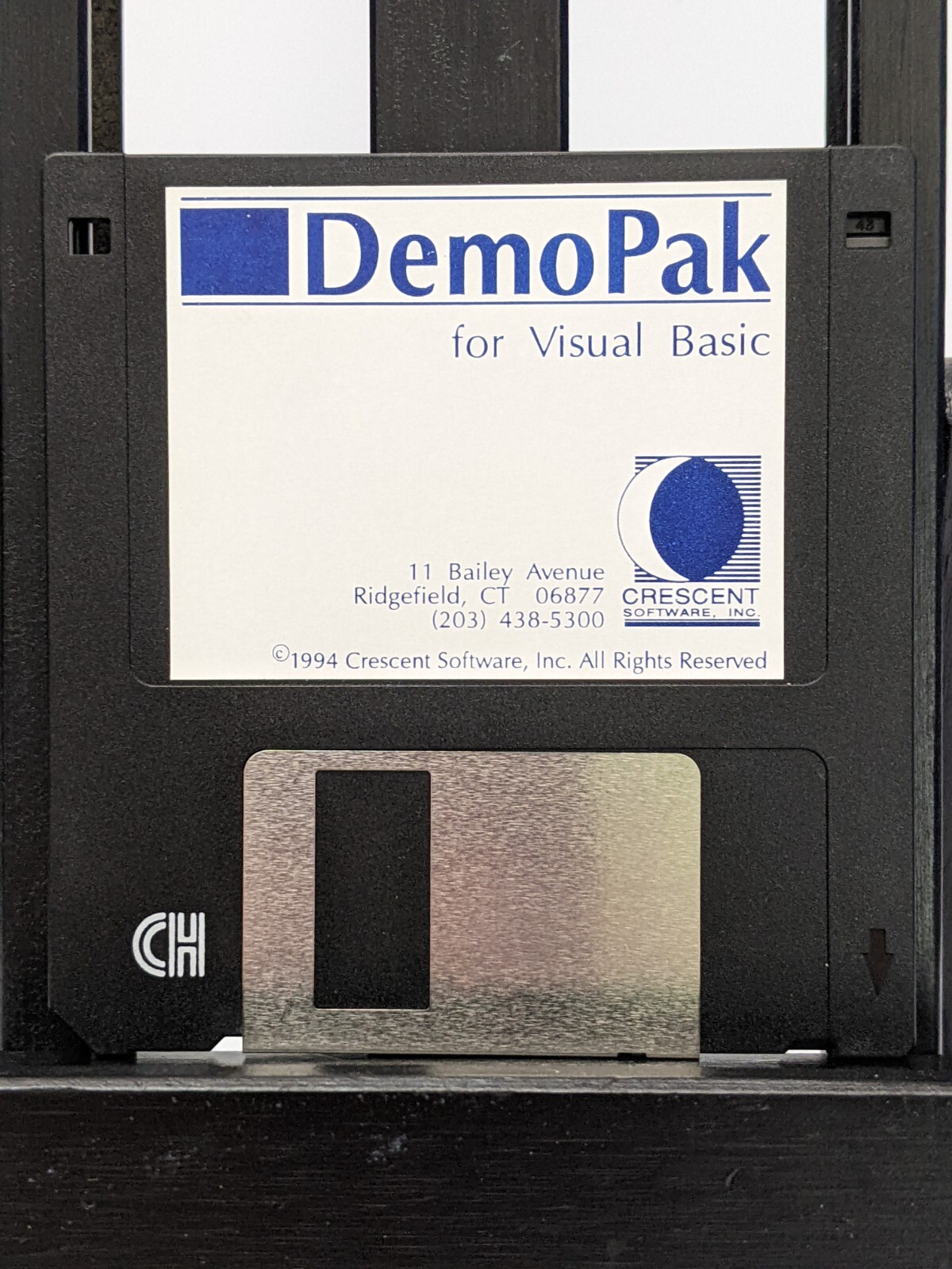 Demo Pak for Visual Basic Crescent Software: 3.5” Disk Only / Vintage 1994
