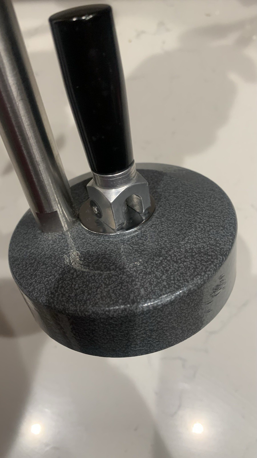 Mitutoyo 21" vacuum suction indicator stand