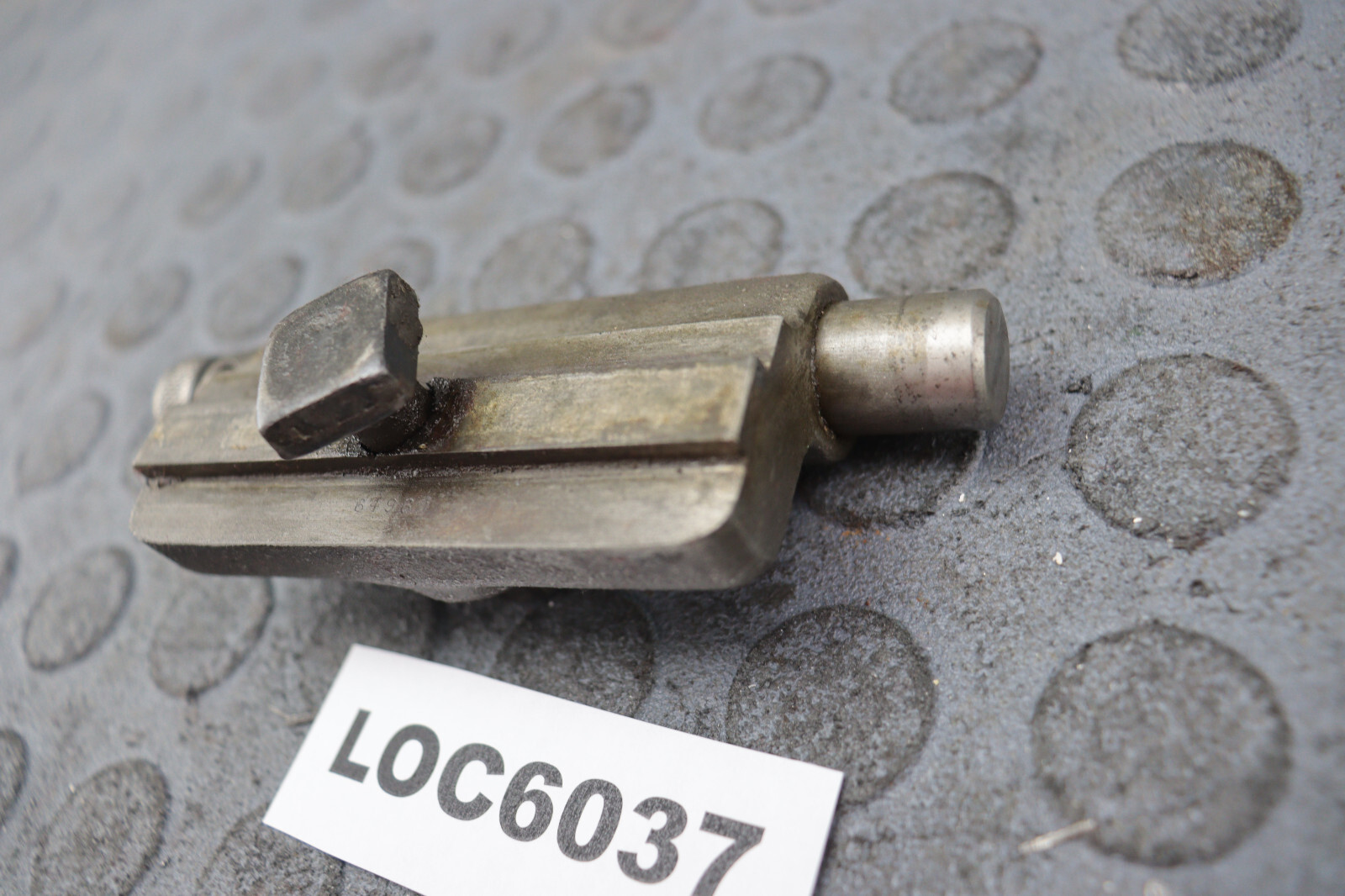 CINCINNATI No.2 TOOL & CUTTER GRINDER ADJUSTABLE TABLE STOP LOC6037