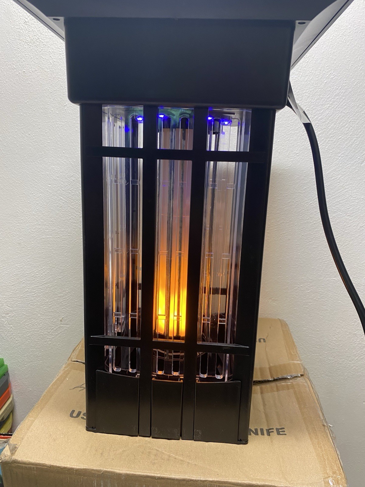 Pic Decorative Flameless Effect Bug Zapper Lantern