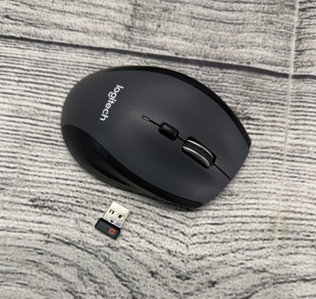 Logitech M705 Wireless USB Optical Mouse Black (No Battery Cover)
