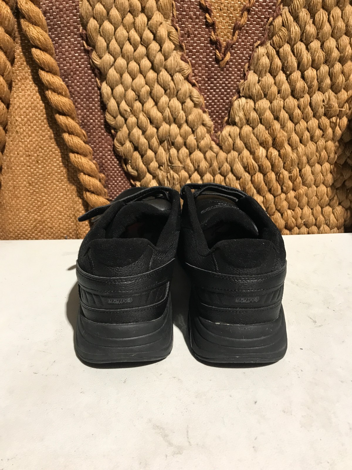 New Balance V3 Walking Sneakers Shoes Mens MW928HB3 Black Leather US Size 12