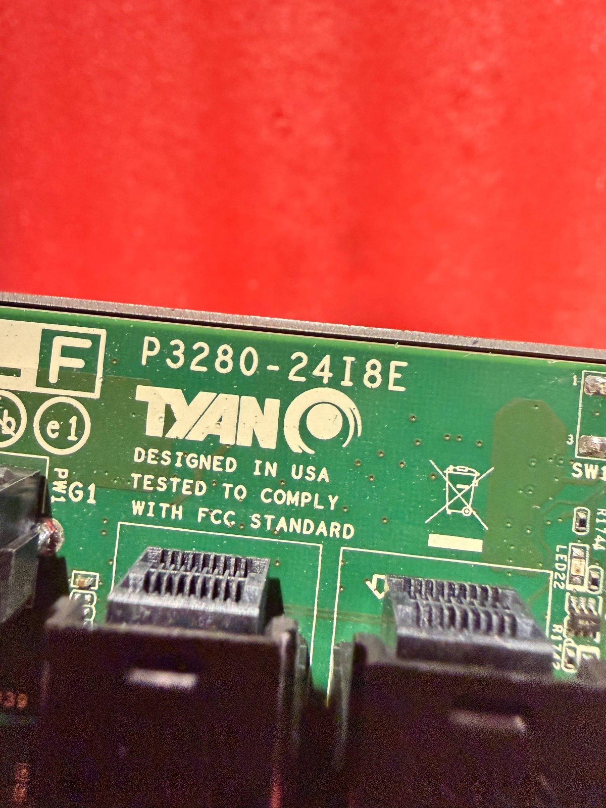 TYAN P3280-24I8E Mini SAS PCIe 12 Gbps Controller