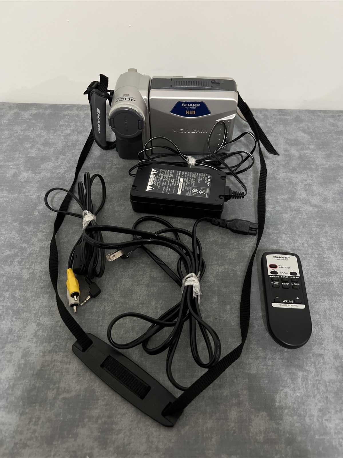 Sharp VL-AH151U Hi-8 Camcorder With Cords  And Remote Tested Read Description