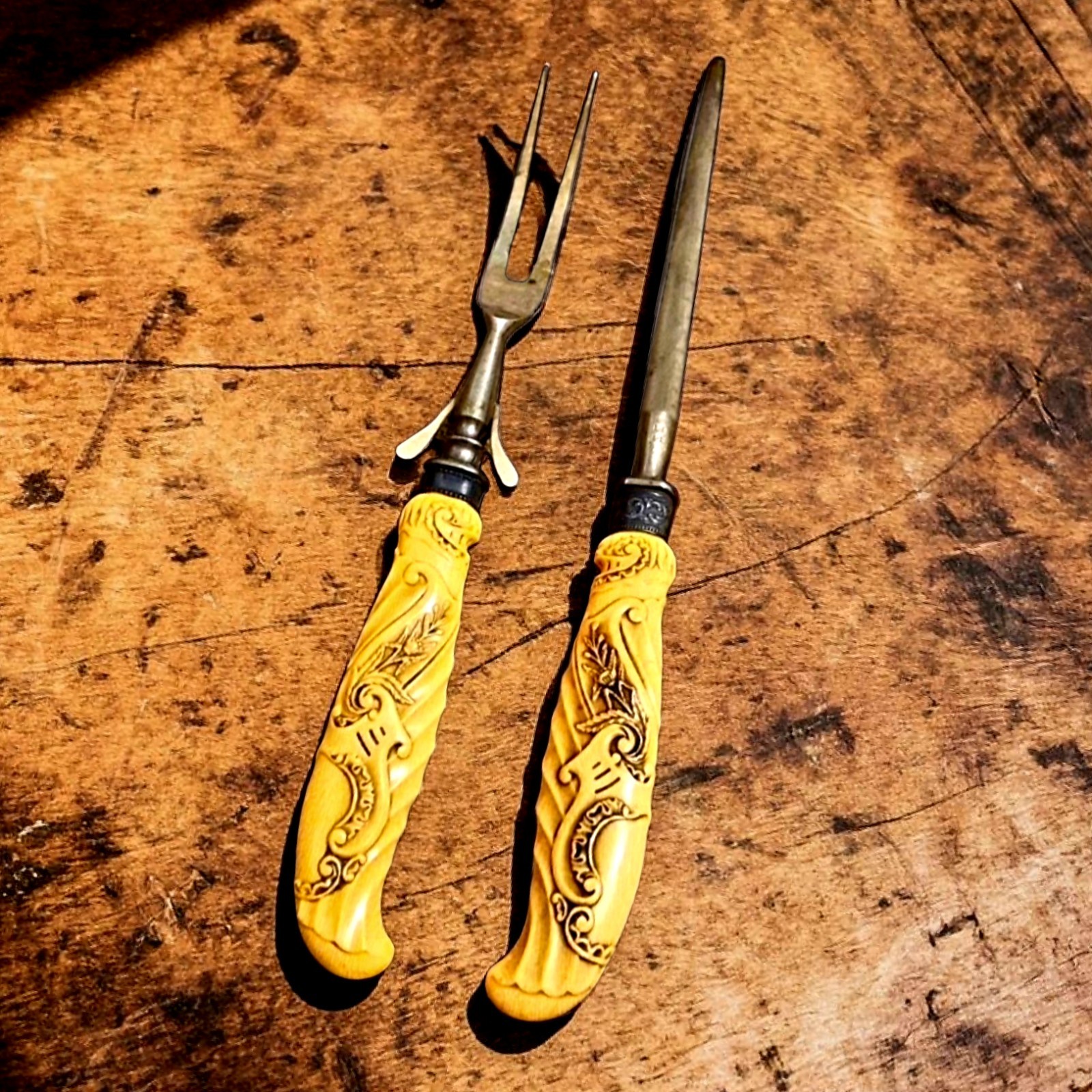 LEE Carving Fork & Sharpener Sterling Silver Ferrule Carved Celluloid Handles