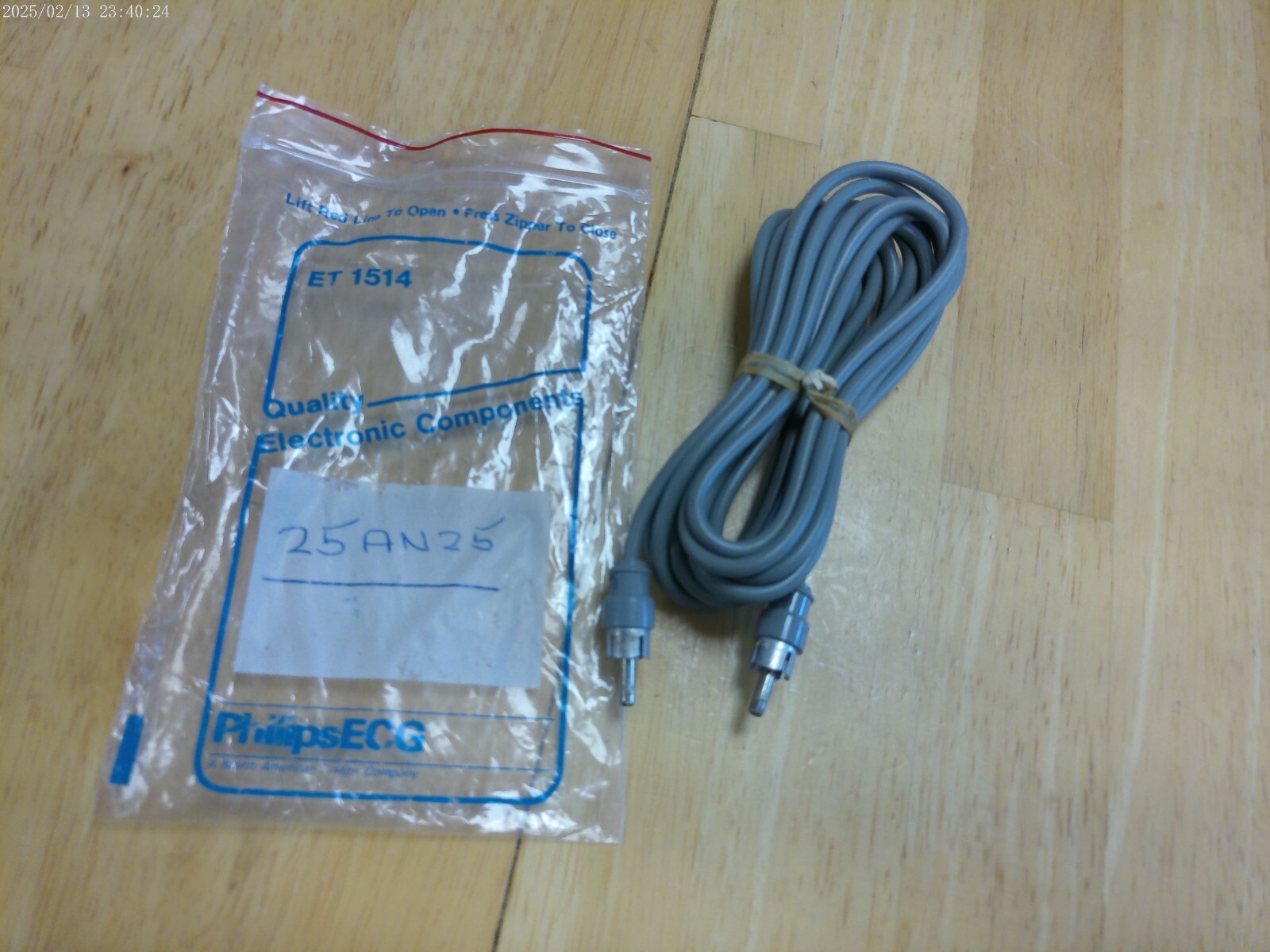 VTG SWITCHCRAFT 25AN25 RCA MALE TO RCA MALE AUDIO CABLE 10FT,NOS