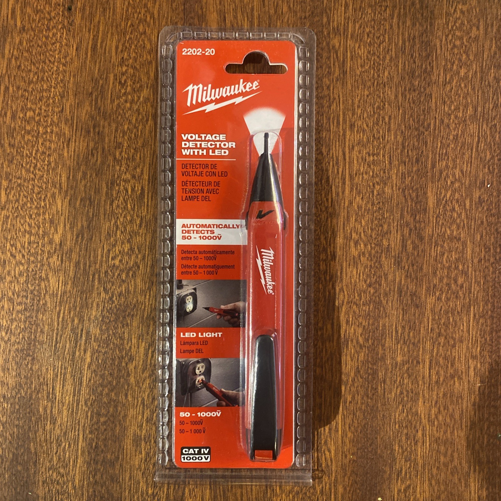 Milwaukee 2202-20 Work Light Voltage Detector - Red