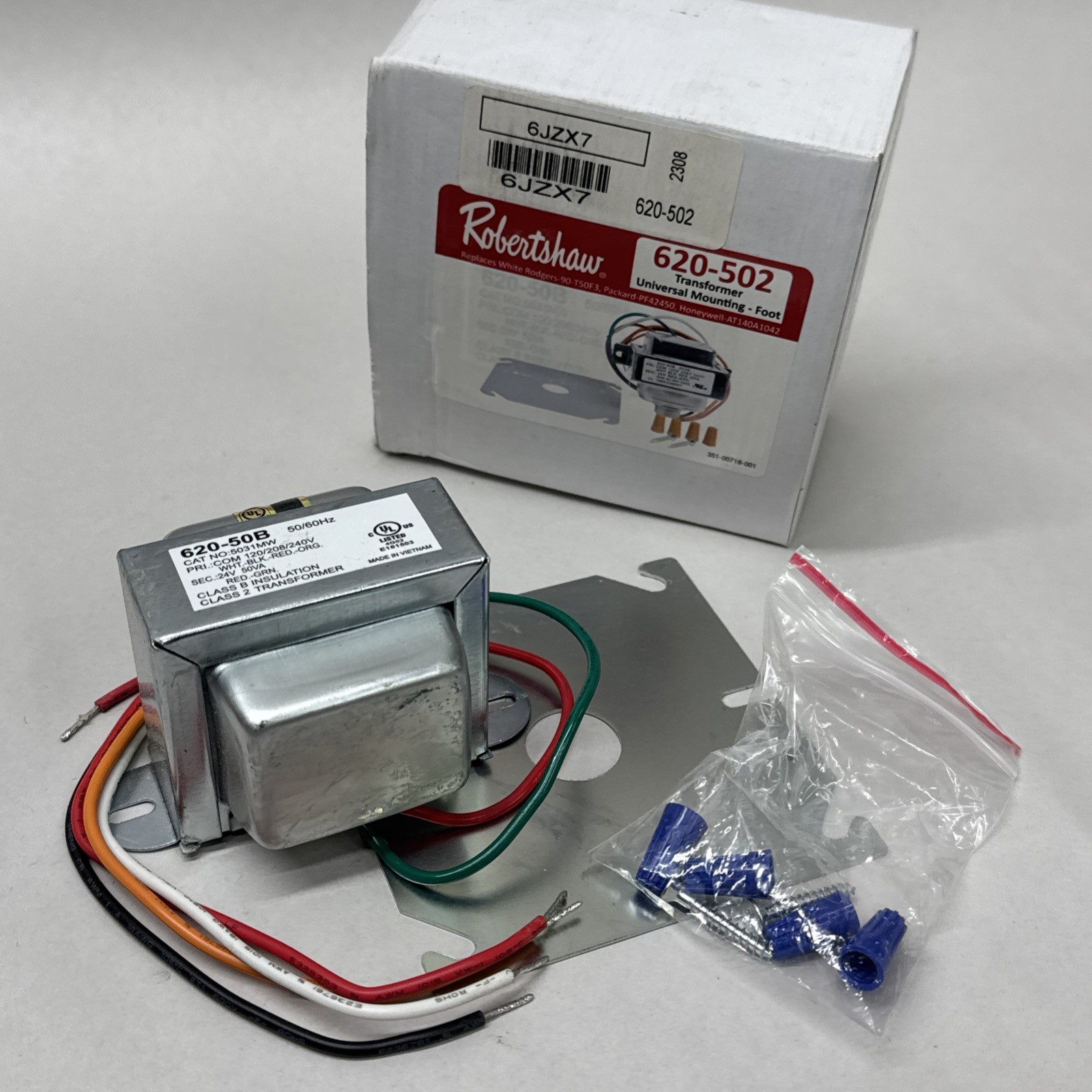 Robertshaw 620-502 Class 2 Transformer, 50 Va, Nema 1, 24V Ac, 120/208/240V Ac