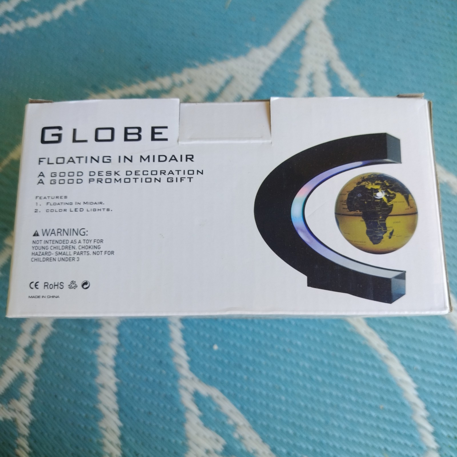C Shape Silver Floating And Rotating Tabletop Globe Floating In Midair