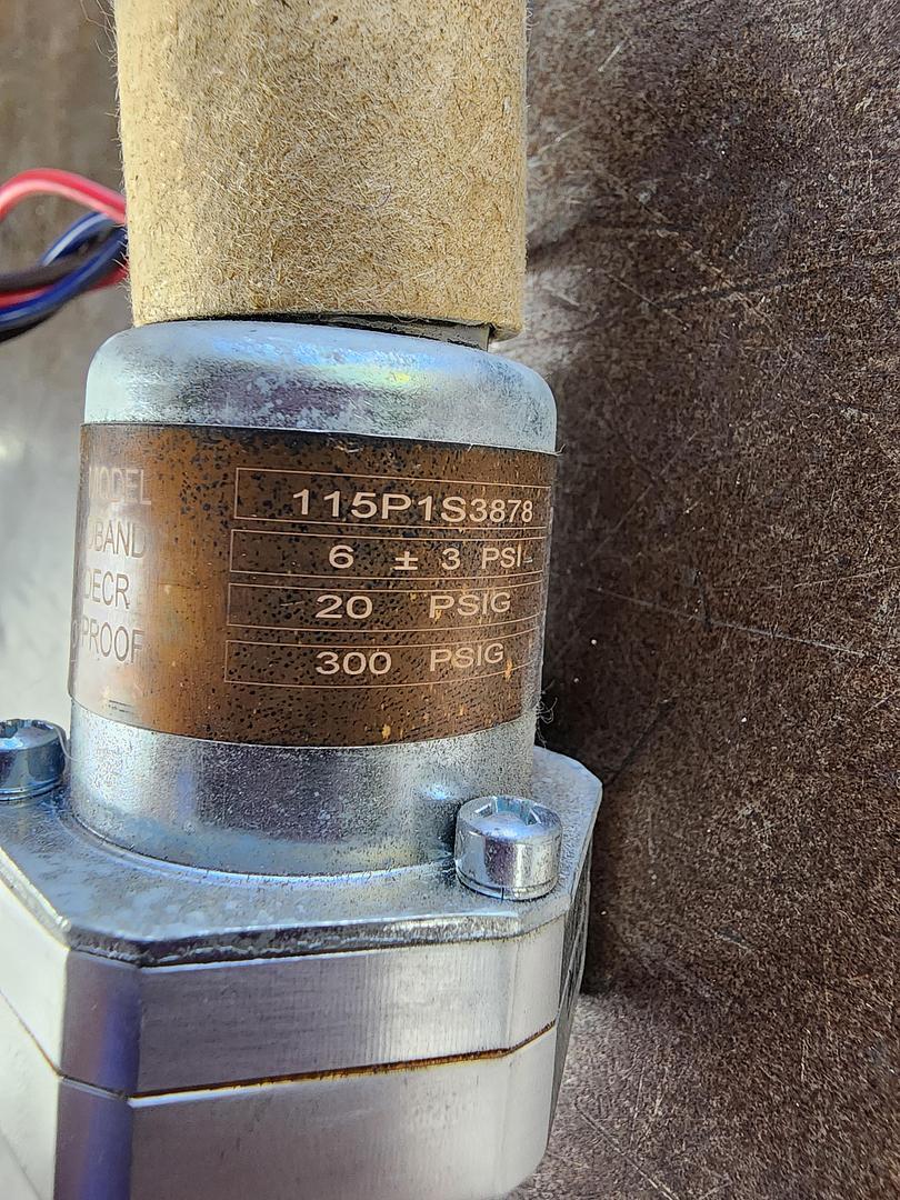 ITT / Neo-Dyn 115P1S3878 Pressure Switch