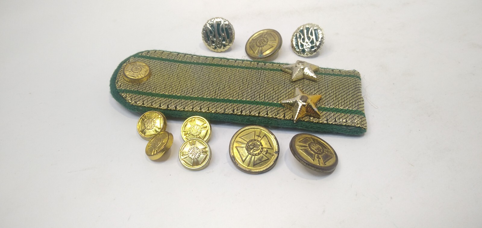 Buttons shoulder straps Ukraine ZSU Coat of arms of the army of Ukraine