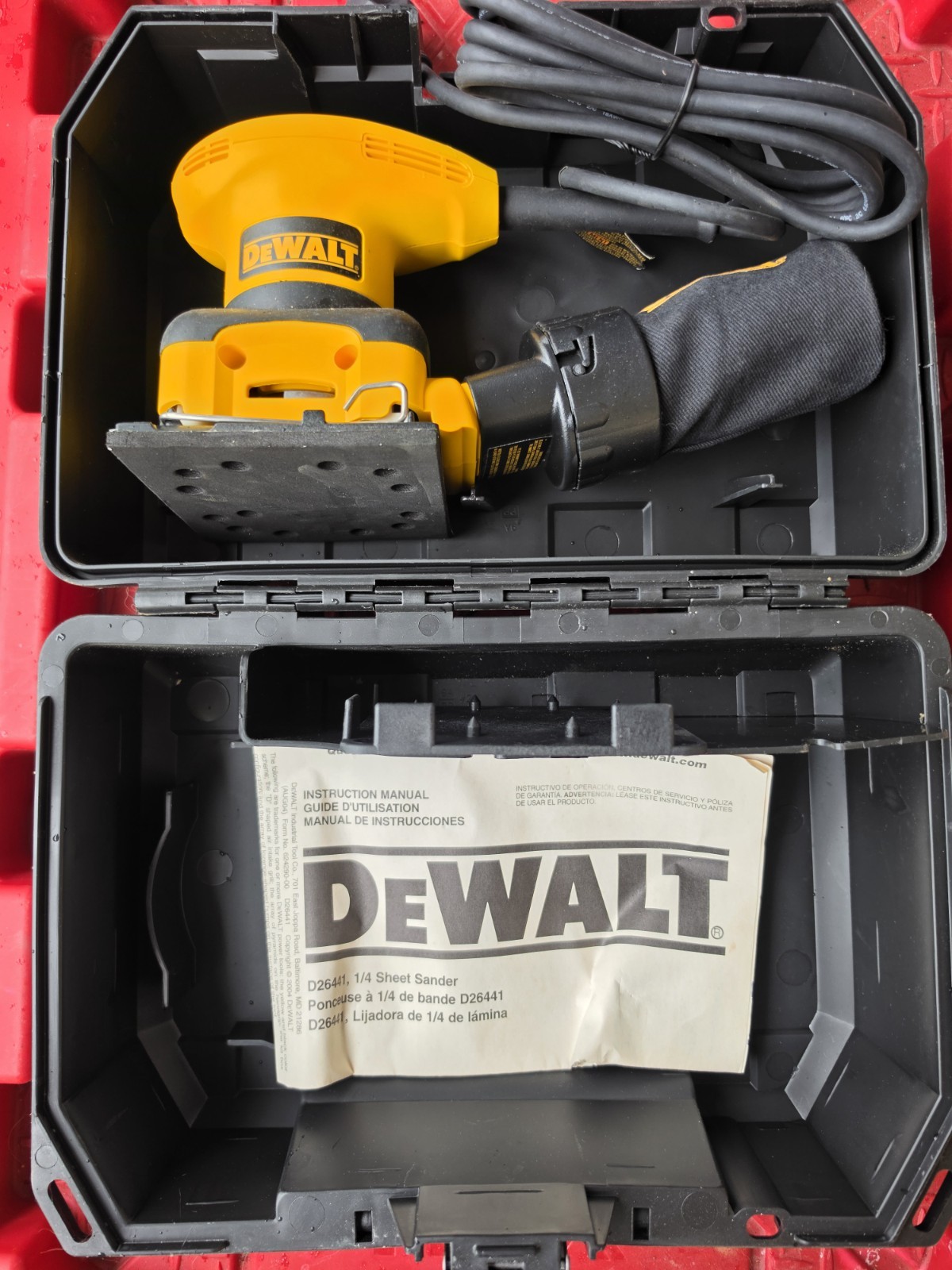 DeWalt D26441 2.4 Amp 1/4 Sheet Palm Grip Sander