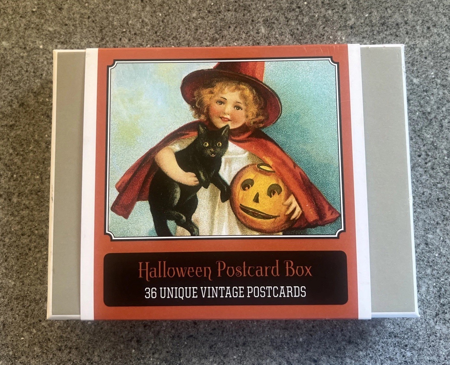 Laughing Elephant Vintage Art Style Halloween 36 Postcards New In Box