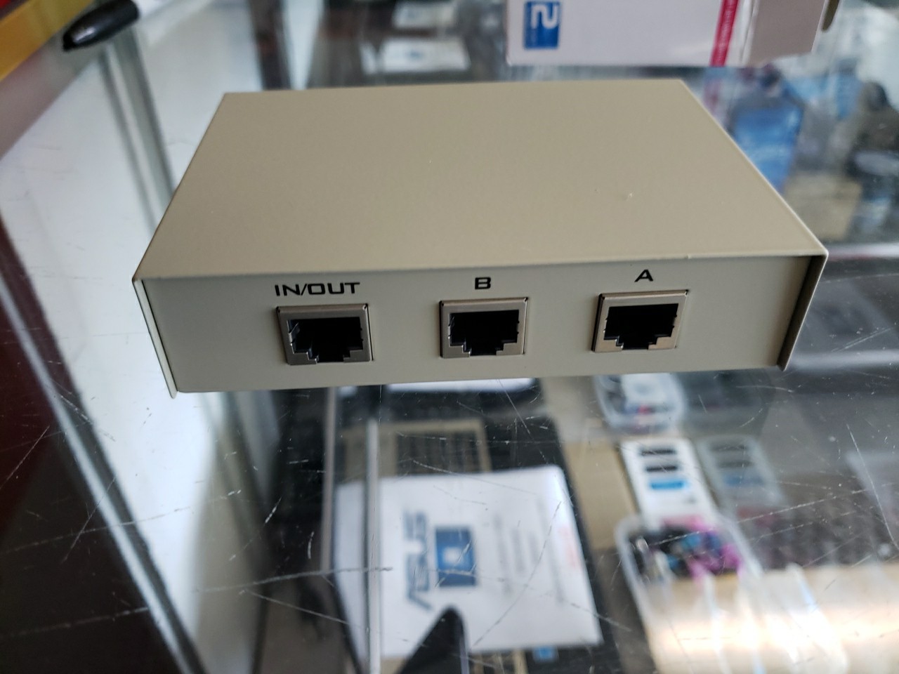 new RJ45 Network Switch 2x Splitter Selector free ship