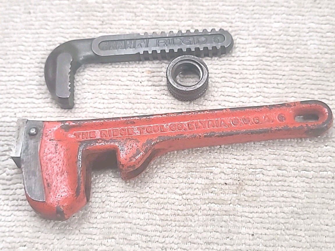 Vintage Ridgid Heavy Duty 6” Pipe Wrench Elyria Ohio USA Made Tool.