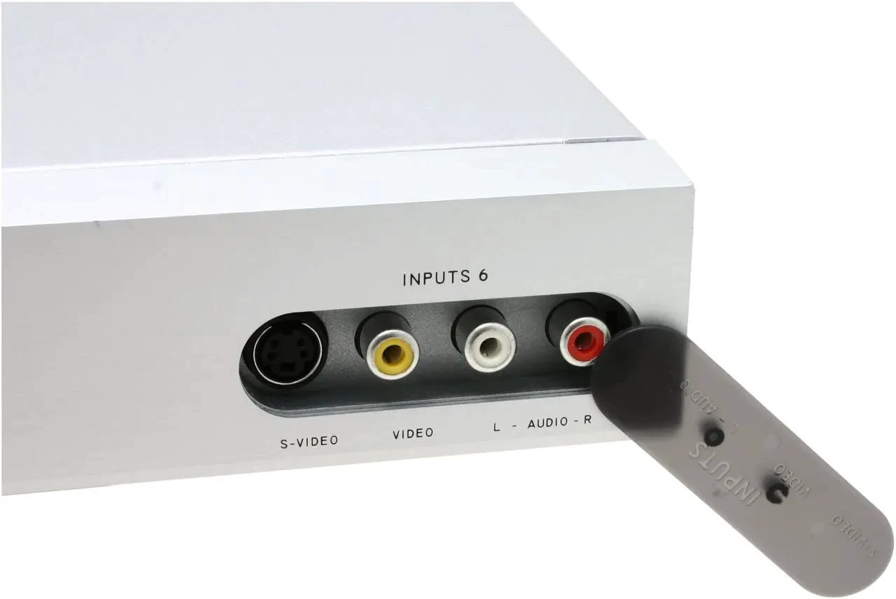 Pelican System Selector Pro 2.0 Audio Video Ethernet LAN Optical Hub Extender !