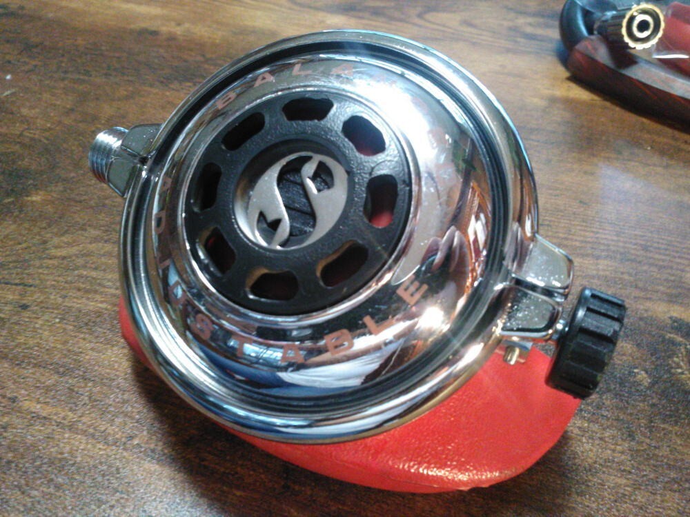 VINTAGE Scubapro BALANCED ADJASTABLE 0903450-Good condition-Adjusted.