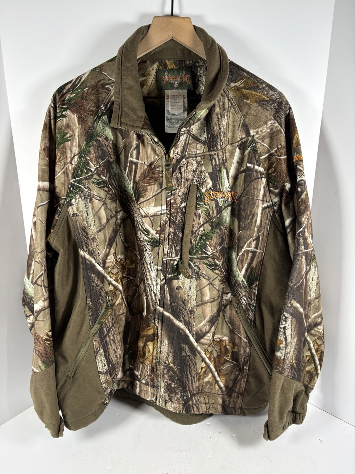 ScentLok Realtree Camo Hunting Soft Shell Jacket XL Full Zip Windproof Coat
