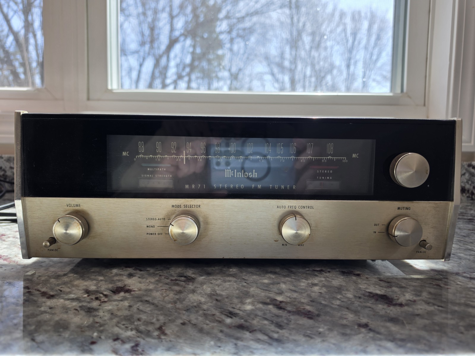 McIntosh MR71 Vintage Tube Stereo FM Tuner Classic Audio Component