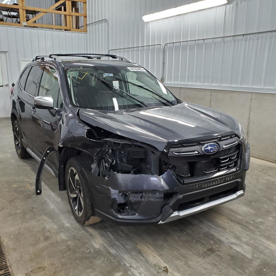 Air Shutter Body Colored Bumper Fits 22-23 FORESTER 1085283