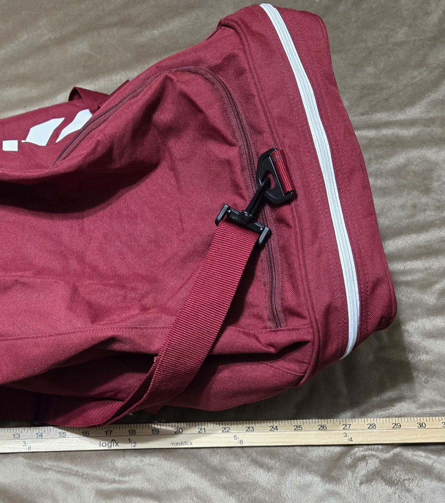 Reebok Classic Duffle Bag Red