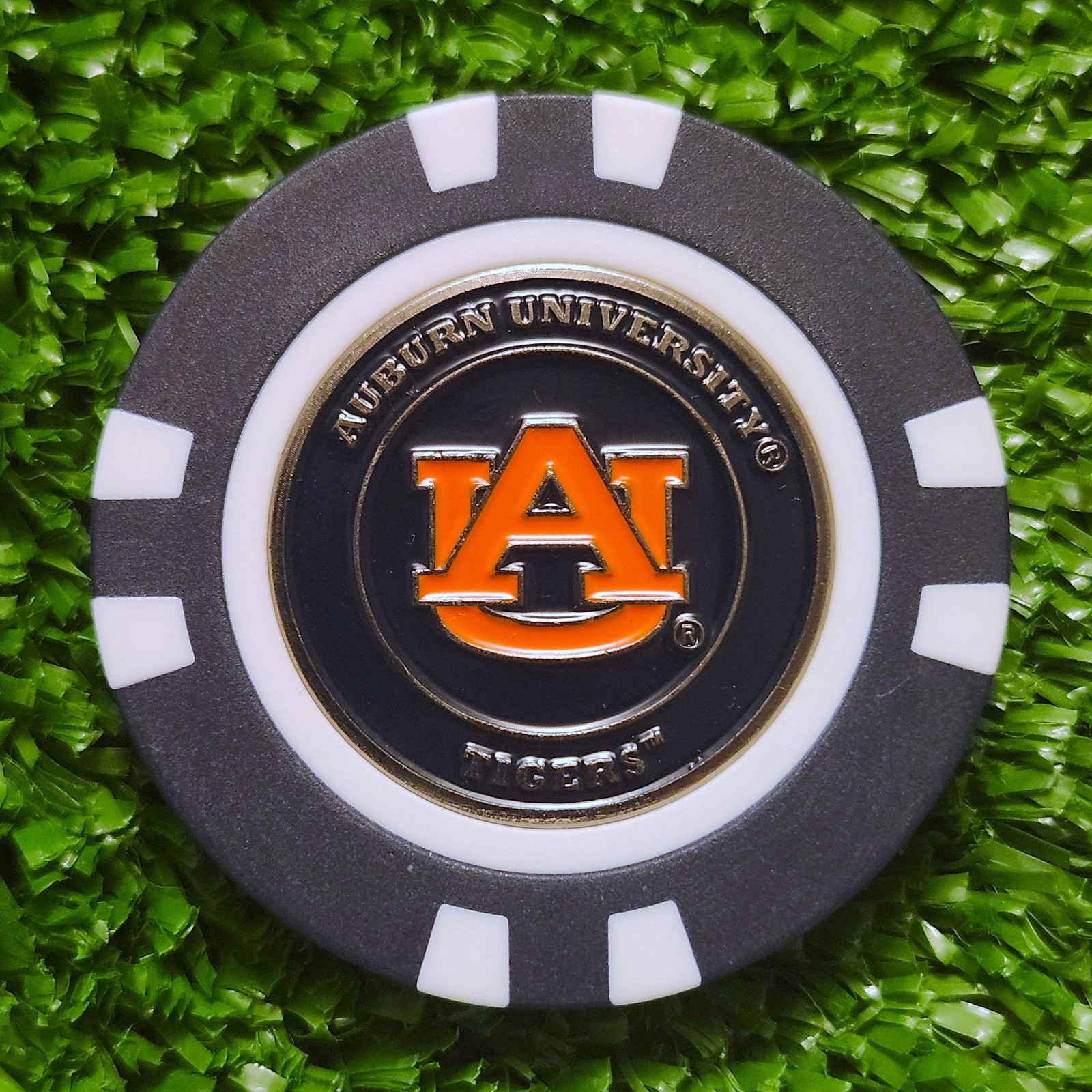 Auburn Tigers Golf Ball Marker Magnetic Poker Chip New