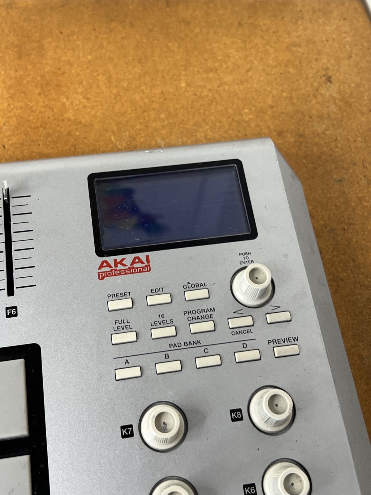 Akai Professional MPD24 USB MIDI Controller with Display - Used Untested