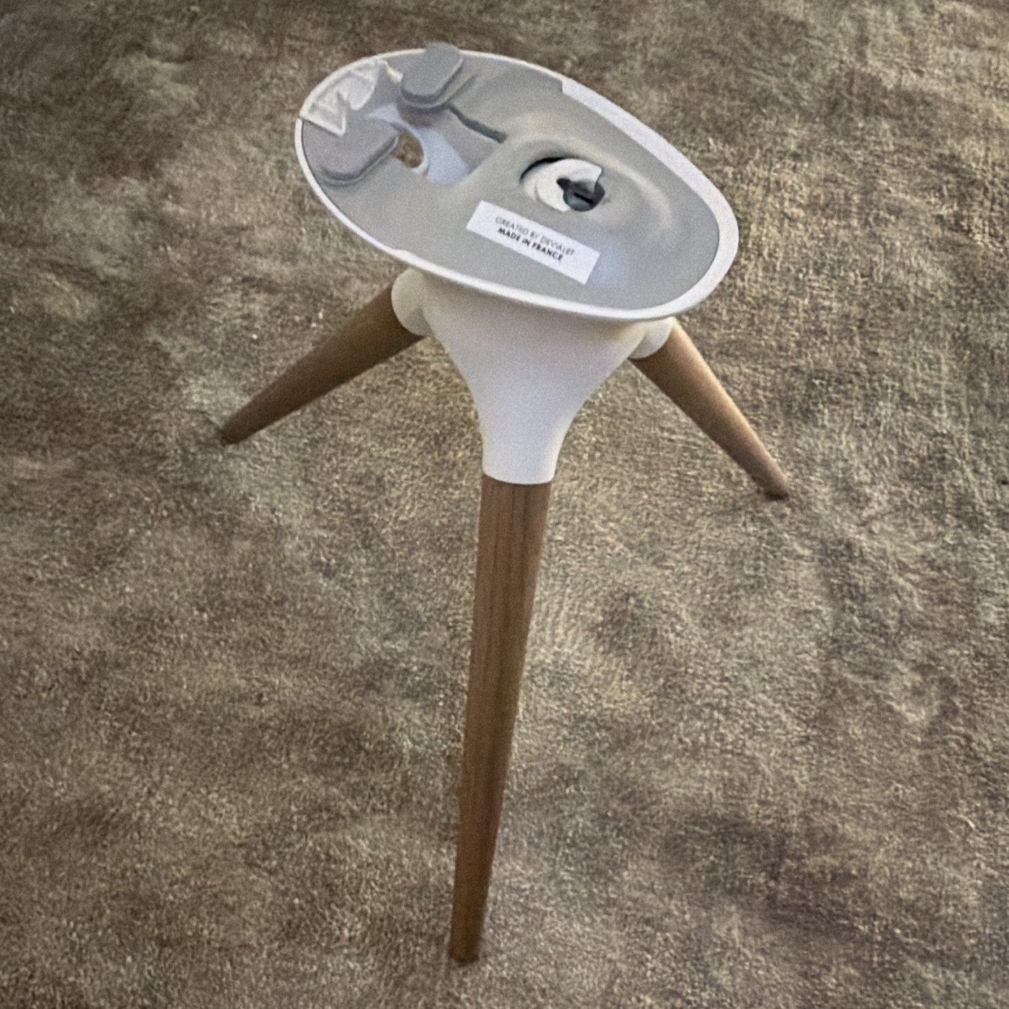 DEVIALET TREEPOD Crafted to support Devialet Phantom Ultimate 108 dB