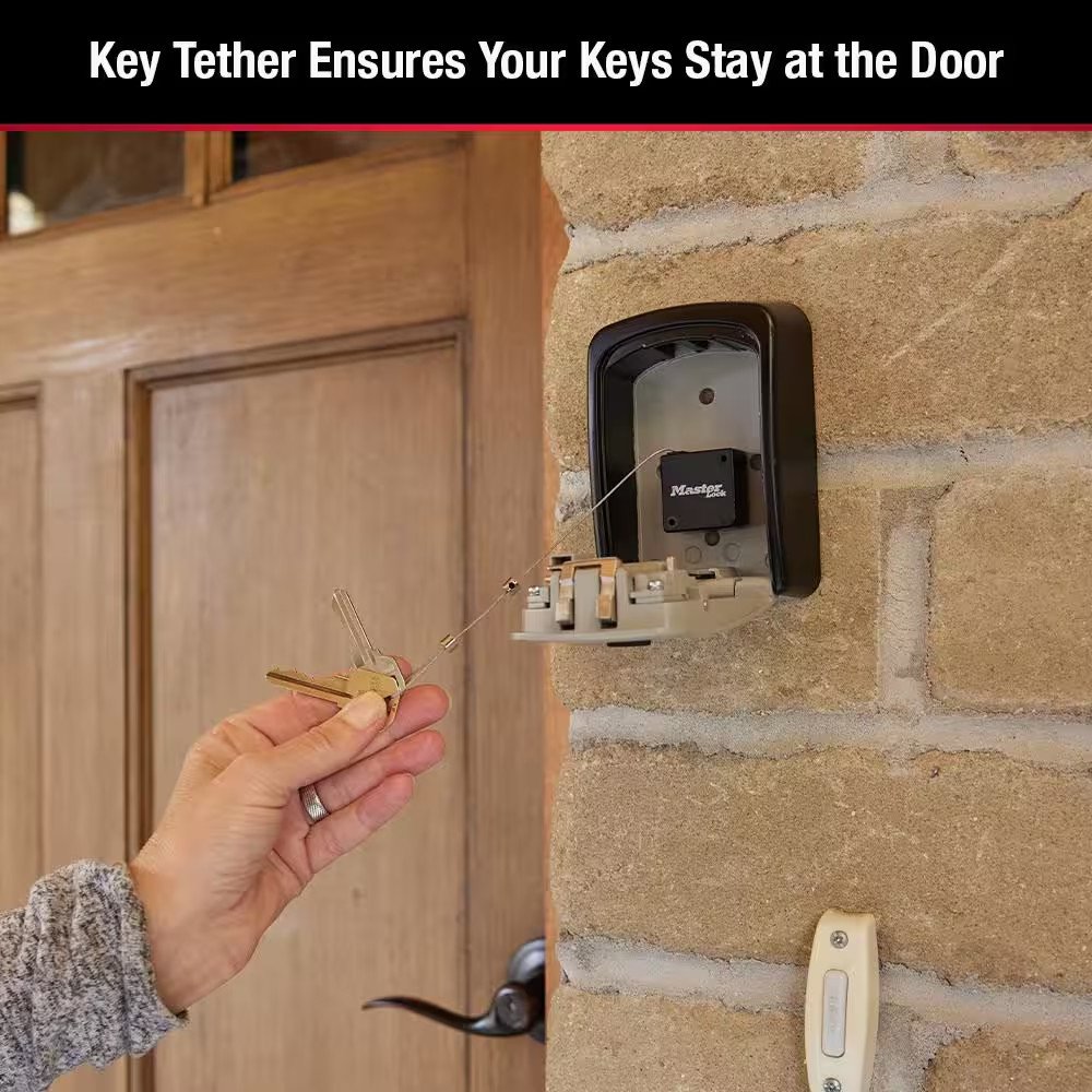 Retractable Lock Box Key Tether
