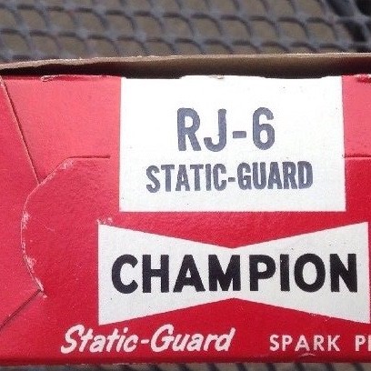 NOS Champion RJ-6 Sark Plugs (10)