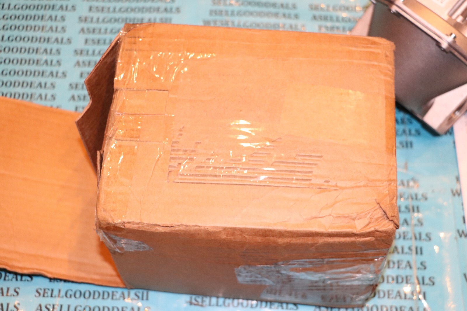Honeywell V8944N1012 Gas Valve 1" New