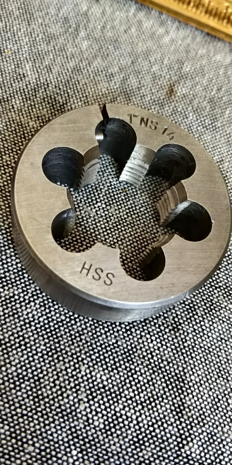 1"-14 NS Thread Die split adjustable HSS 2" diameter JAPAN
