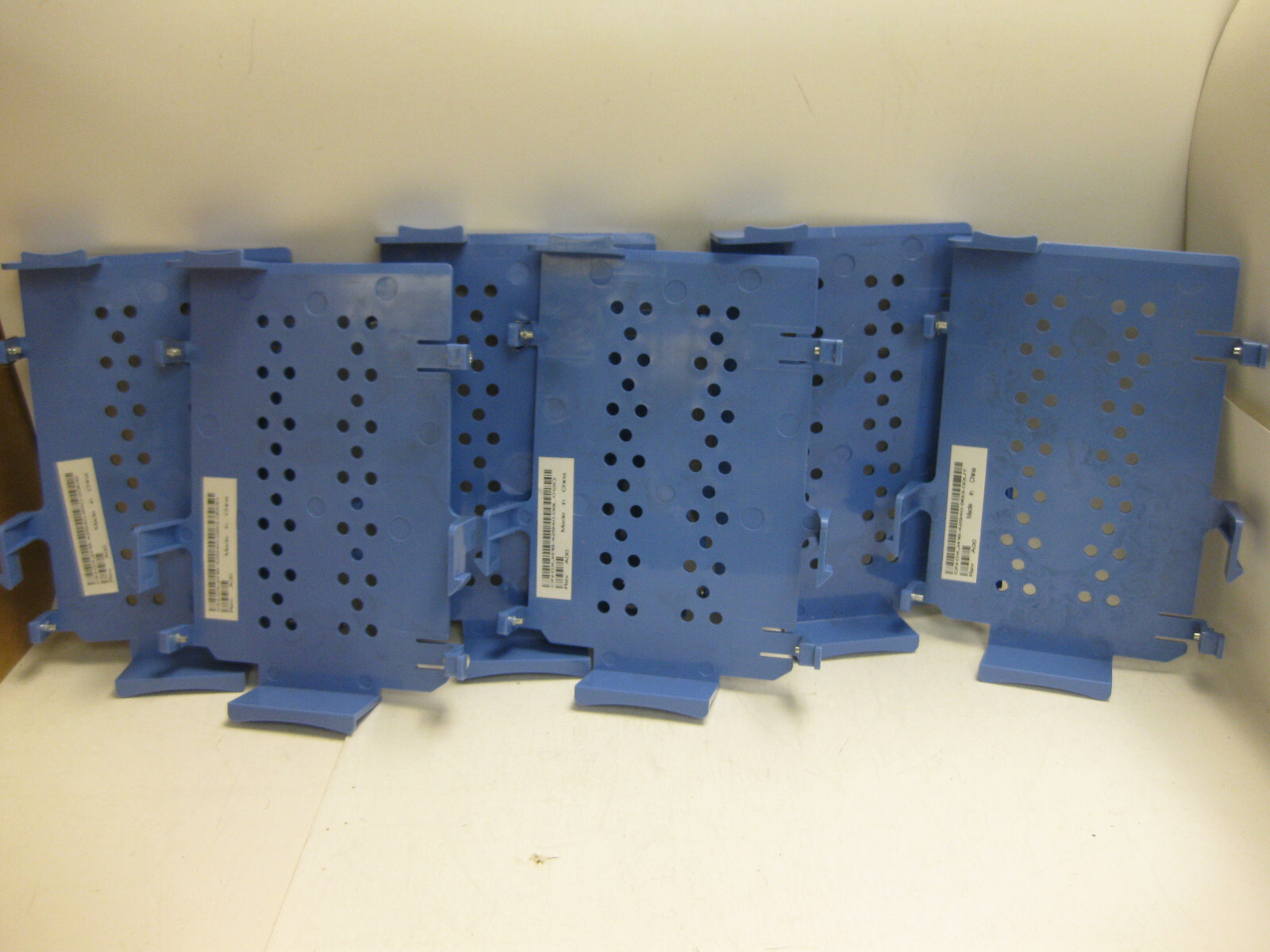 ( Lot of 6 ) DELL 0D7579 ,W5728, 0XJ418,YJ266 SATA HARD DRIVE CADDY USED XJ418