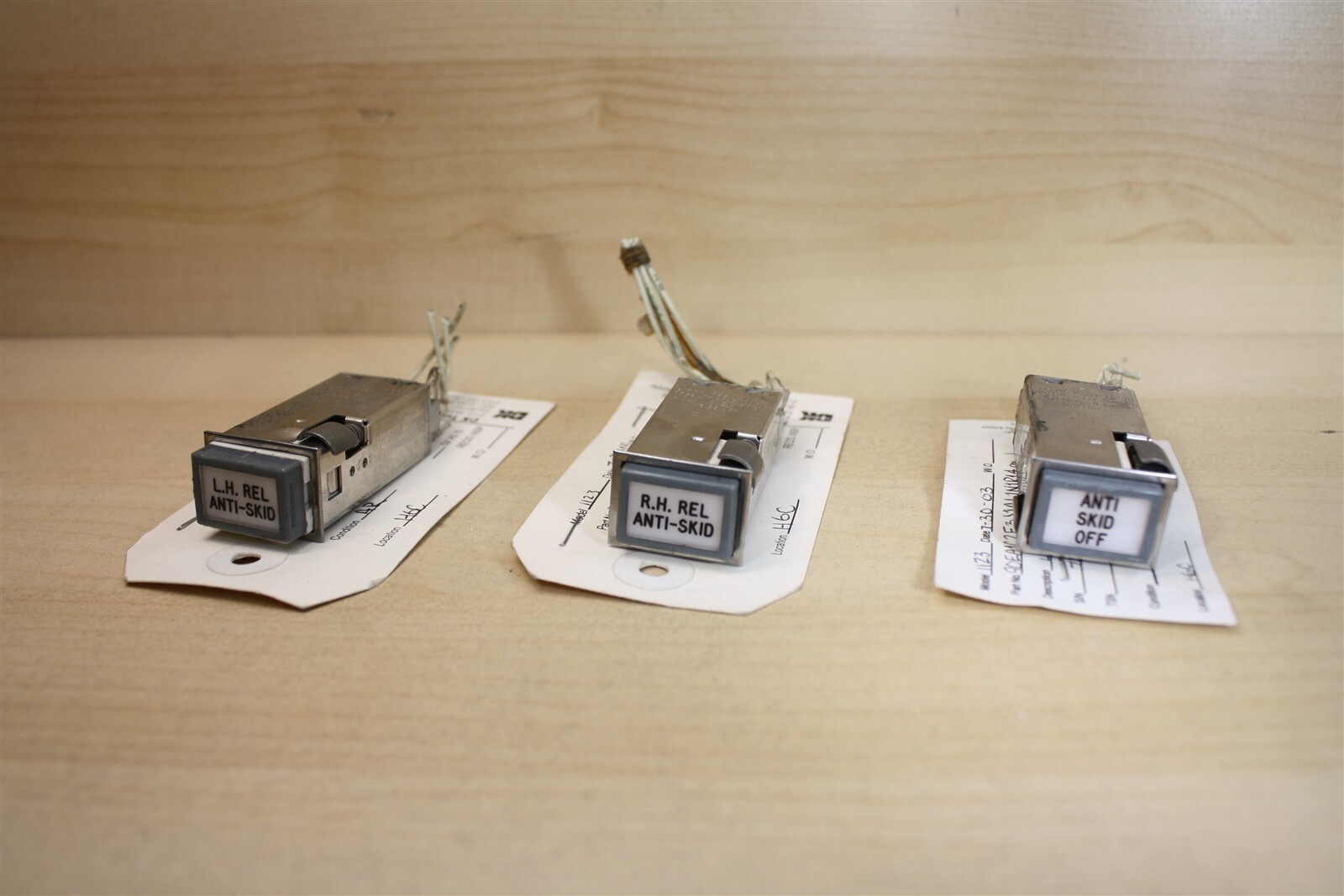 Lot of (3) Tellite Series 90 Annunciator Switches