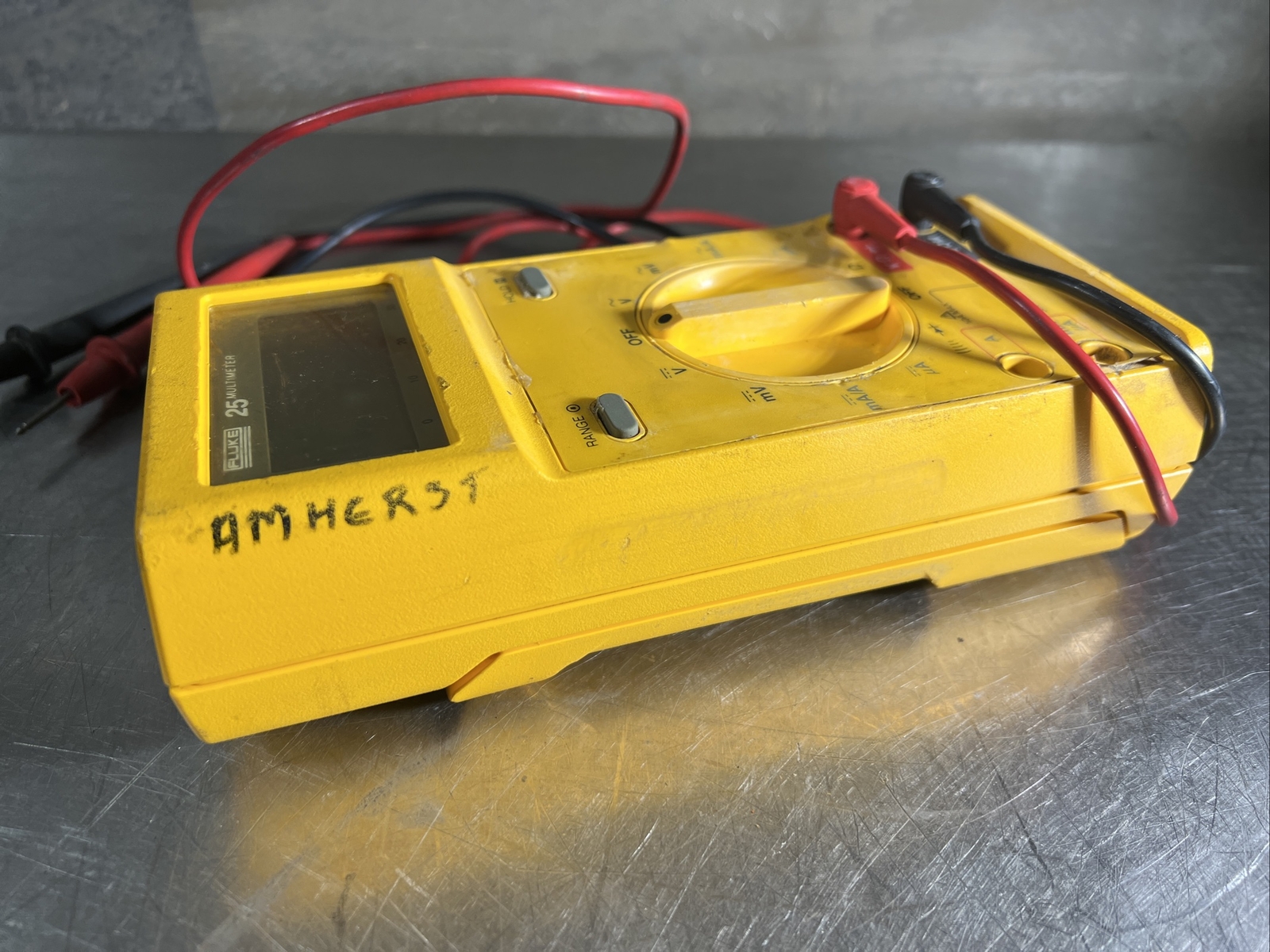 Fluke 25 multimeter