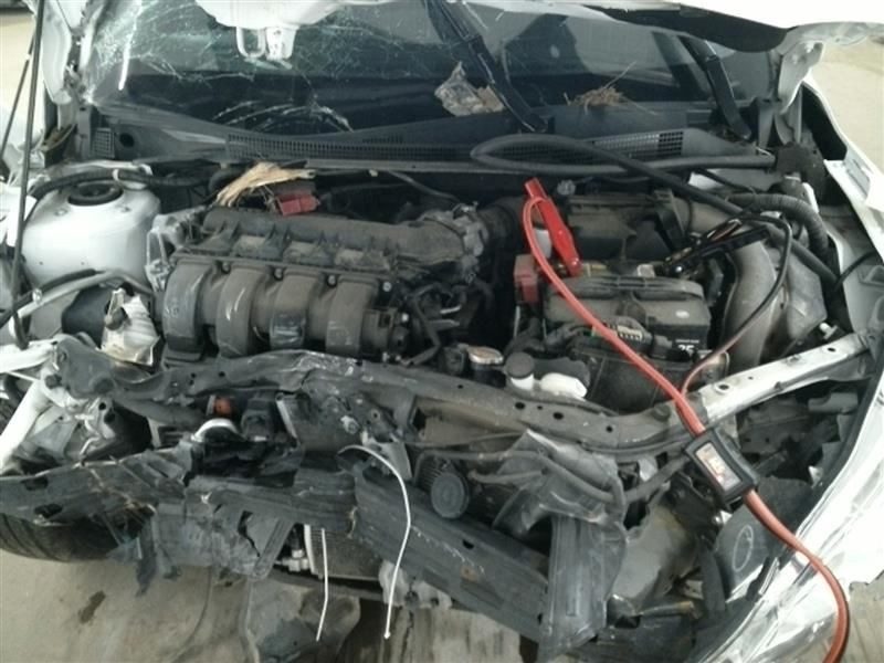 Driver Left Front Spindle/Knuckle Fits 11-25 LEAF 104636069