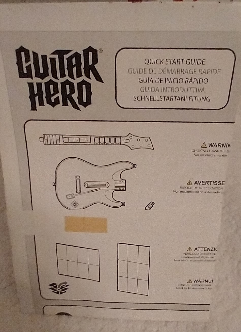 Activison guitar hero instructions pamplet 2007-2009 PS 2-3
