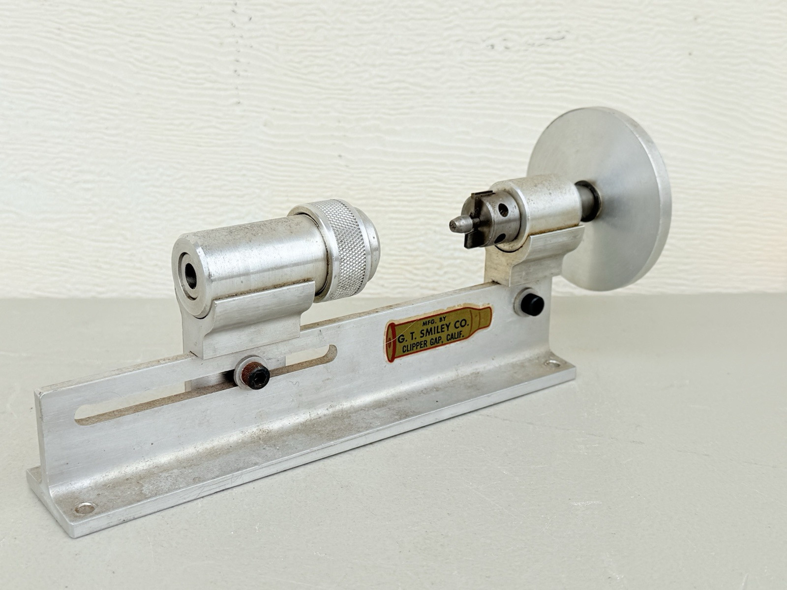 GT SMILEY CARTRIDGE CASE TRIMMER Bench Tool Bullet